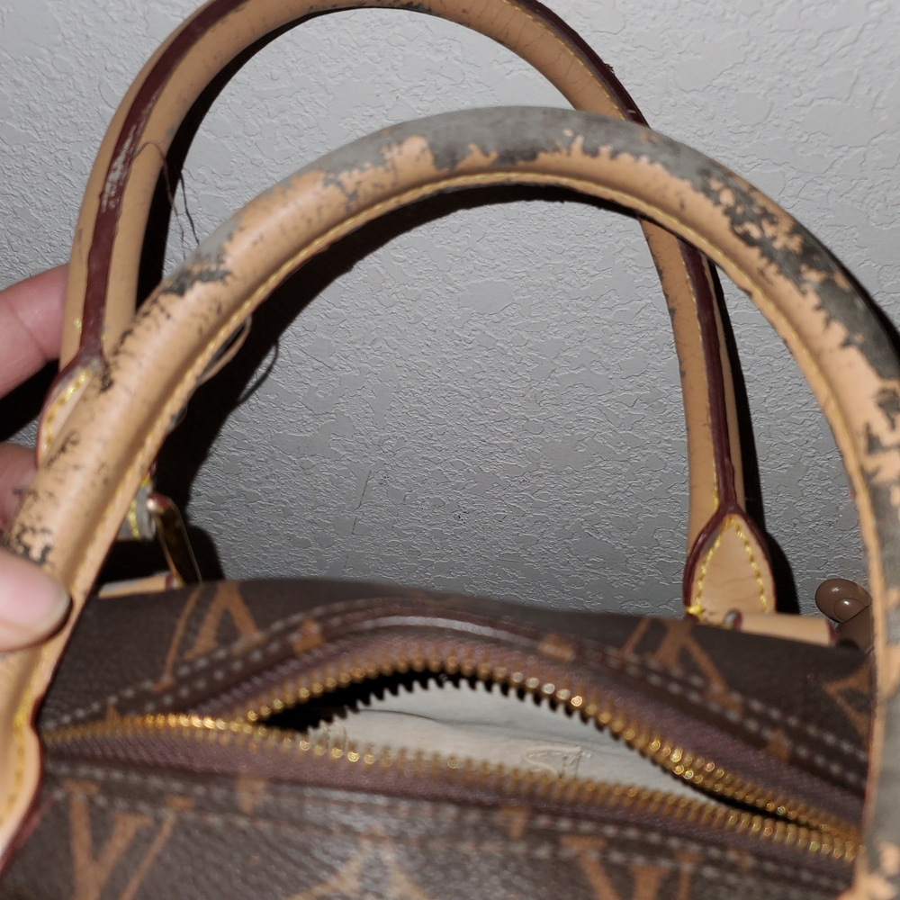 Classic Monogram Style Bag - Picture 5 of 13